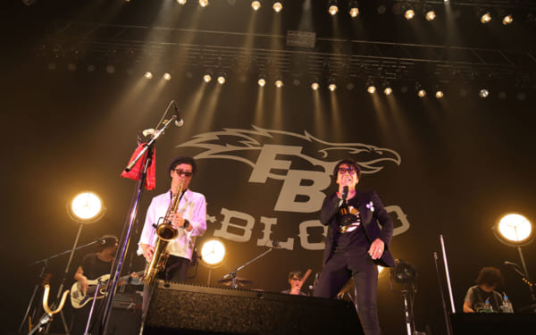 藤井フミヤ・尚之兄弟のユニット・F-BLOOD、20周年全国ツアー 