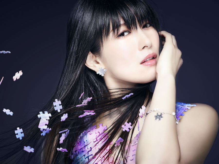 茅原実里 15周年記念アルバム「SANCTUARYⅡ〜Minori Chihara Best  Album〜」アートワーク公開、ブックレット150部に直筆サイン | Musicman