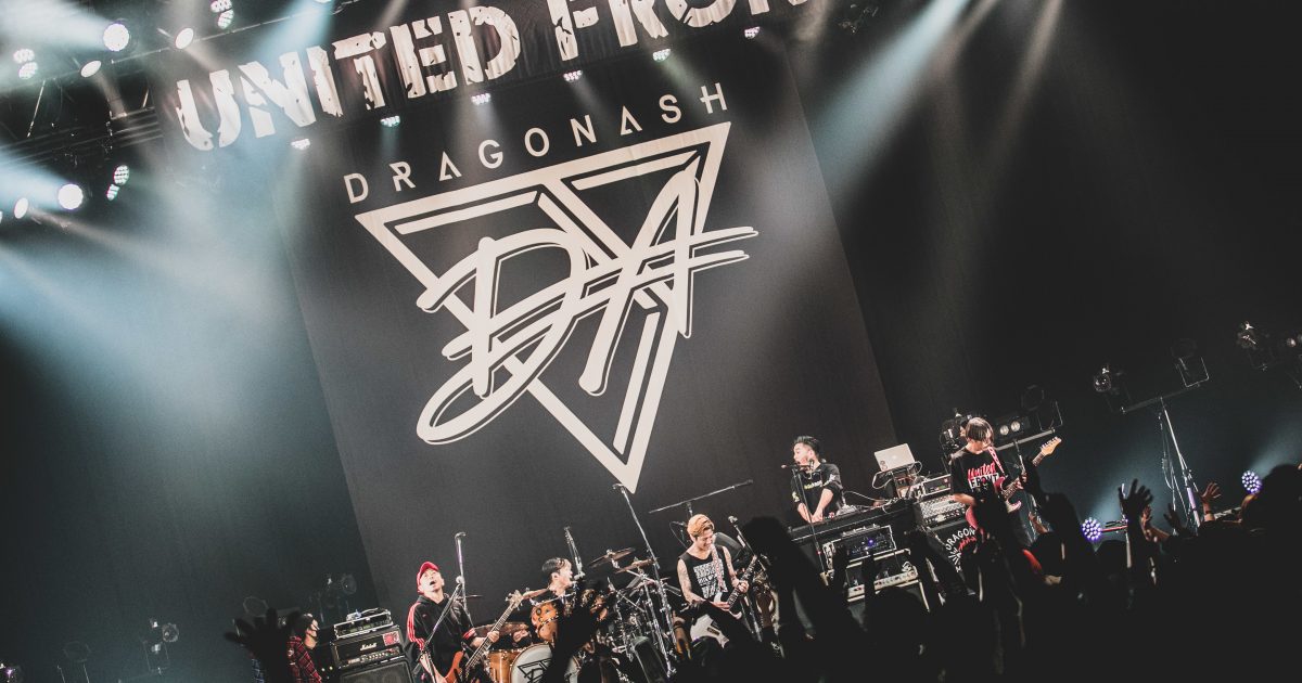 Dragon Ash、MONOEYSとの対バンライブ 『UNITED FRONT 2020
