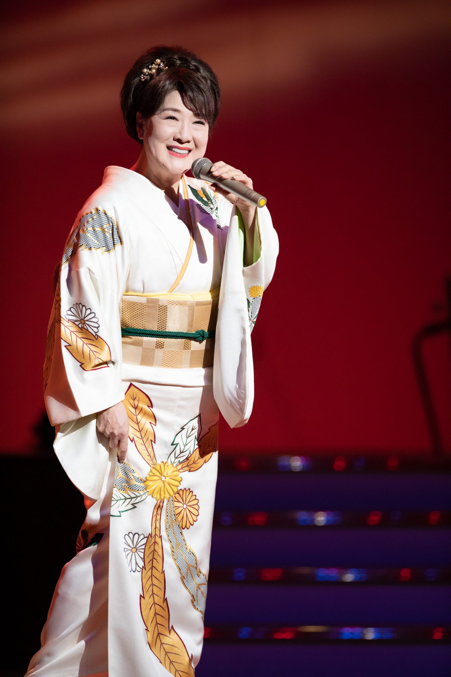 川中美幸、笑いと涙の45周年ツアー完走に「感無量」 | Musicman
